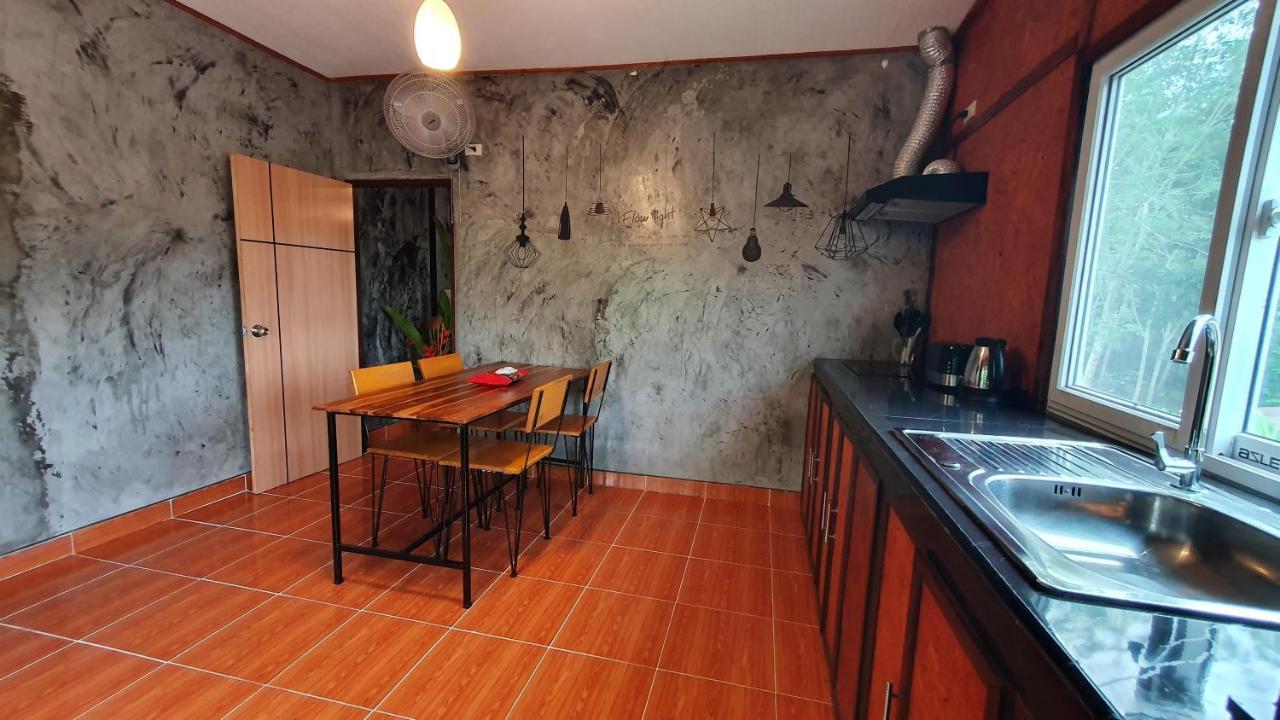 Safina Pool Villa Ko Lanta Exteriér fotografie